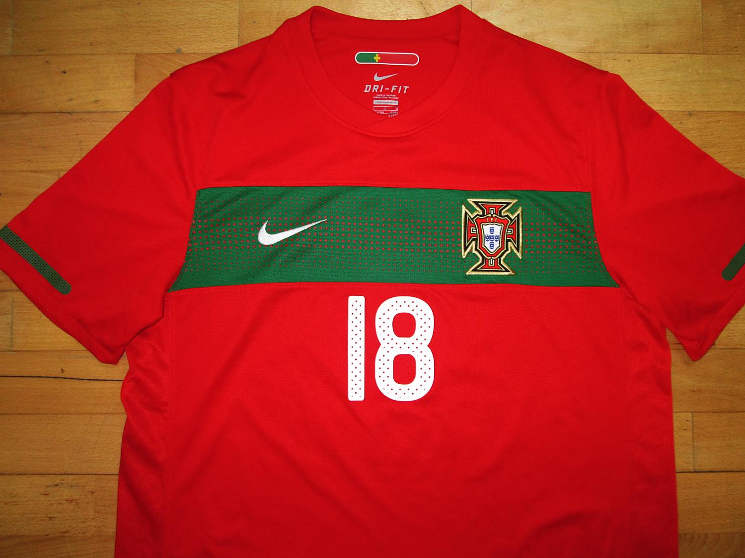 maillot de portugal domicile 2010-2012 pas cher