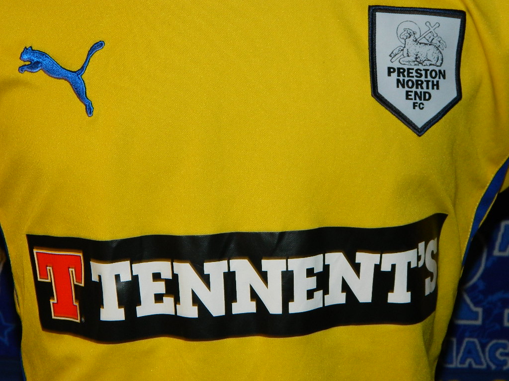 maillot de preston north end third 2010-2011 pas cher