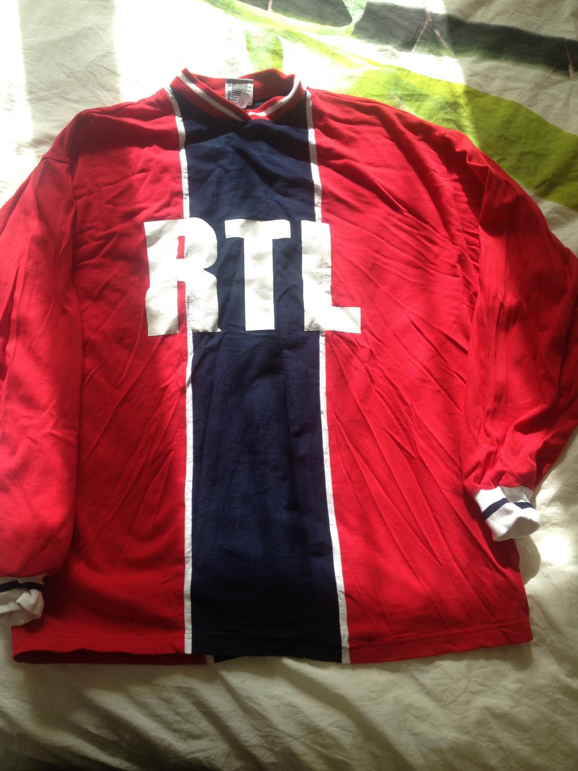 maillot de psg exterieur 1974-1975 pas cher