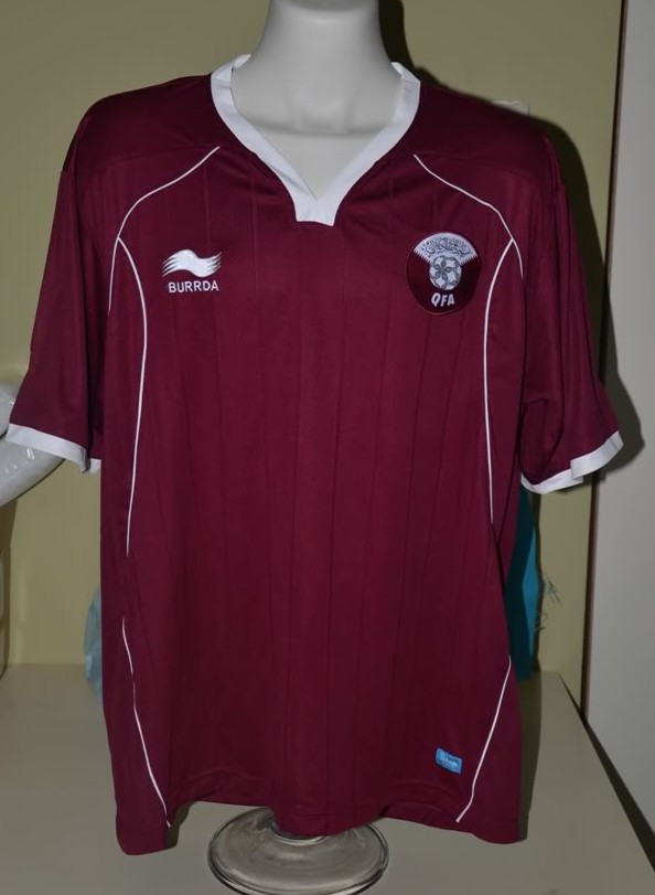 maillot de qatar domicile 2011 rétro