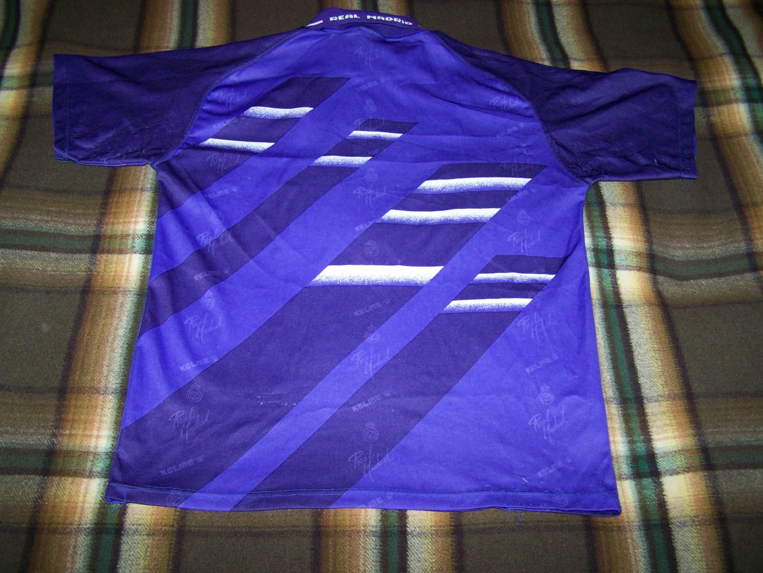 maillot de real madrid exterieur 1994-1996 rétro maillot de real madrid exterieur 1994-1996 rétro