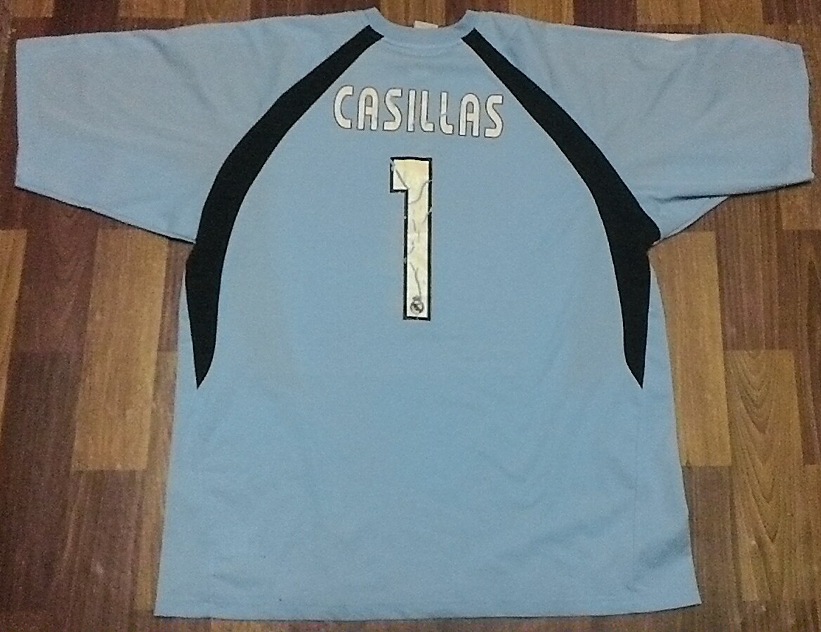 maillot de real madrid gardien 2003-2004 pas cher maillot de real madrid gardien 2003-2004 pas cher