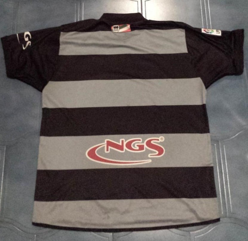 maillot de real sociedad exterieur 2006-2007 rétro maillot de real sociedad exterieur 2006-2007 rétro