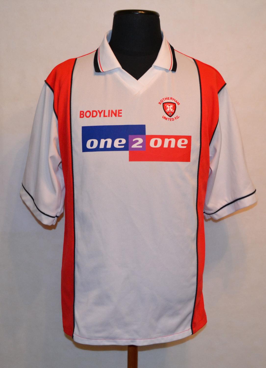 maillot de rotherham united fc domicile 2001-2003 rétro