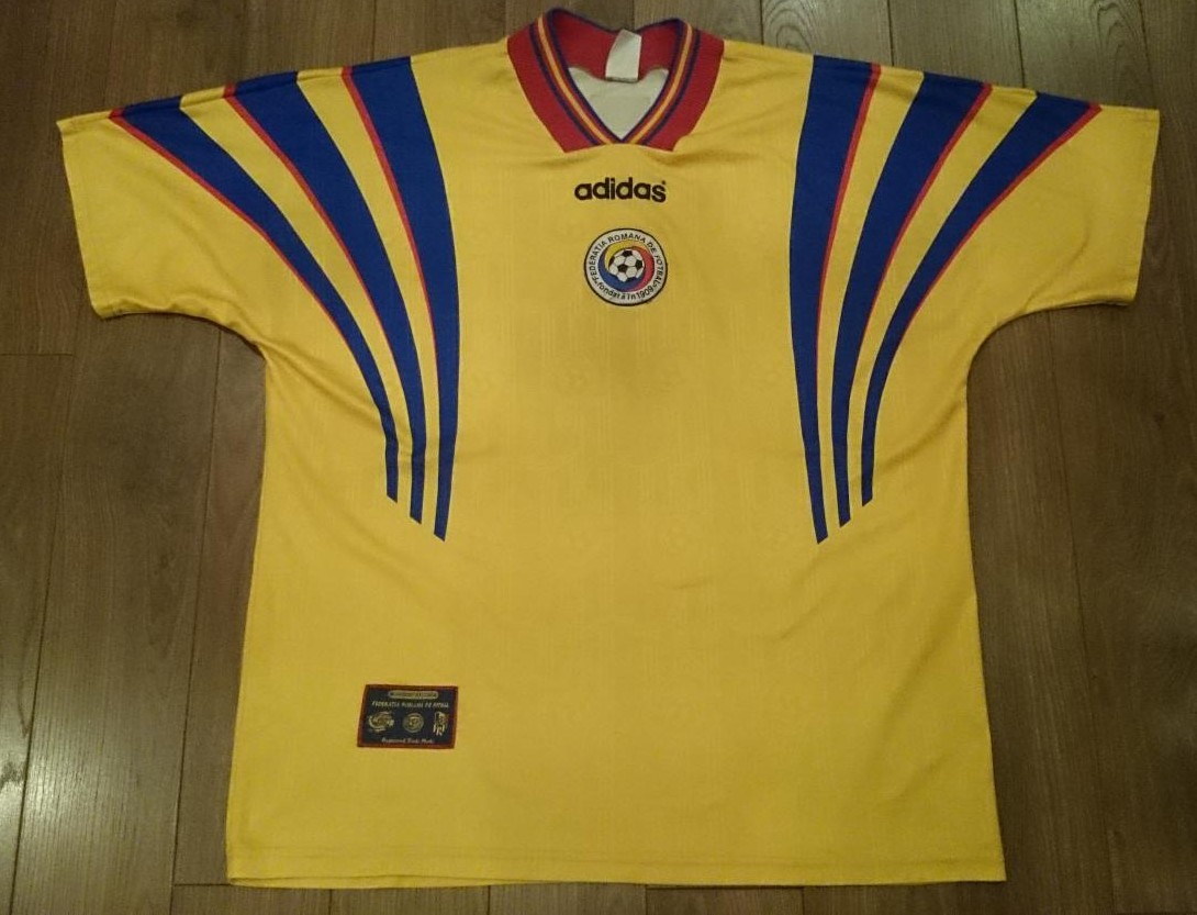 maillot de roumanie domicile 1996-1998 pas cher