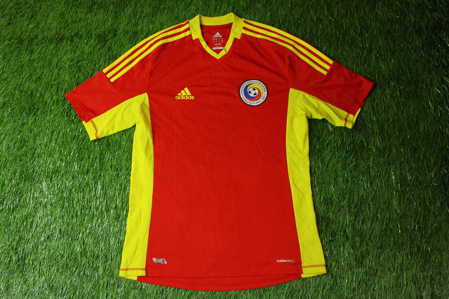 maillot de roumanie domicile 2012-2013 rétro