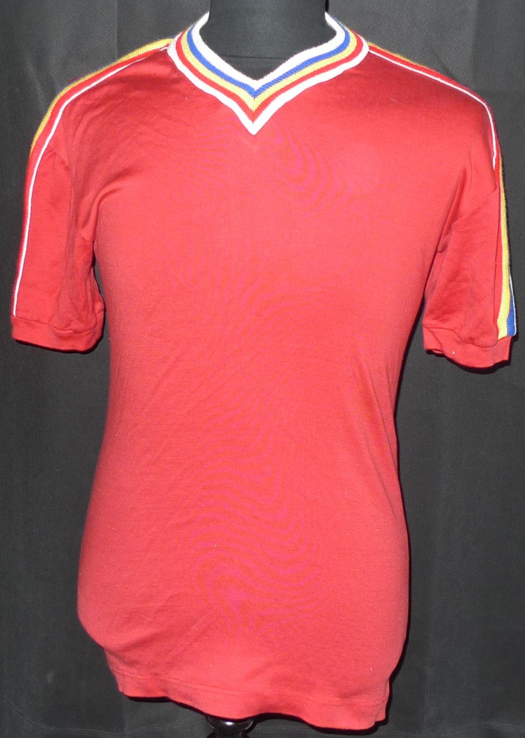 maillot de roumanie exterieur 1982-1983 pas cher