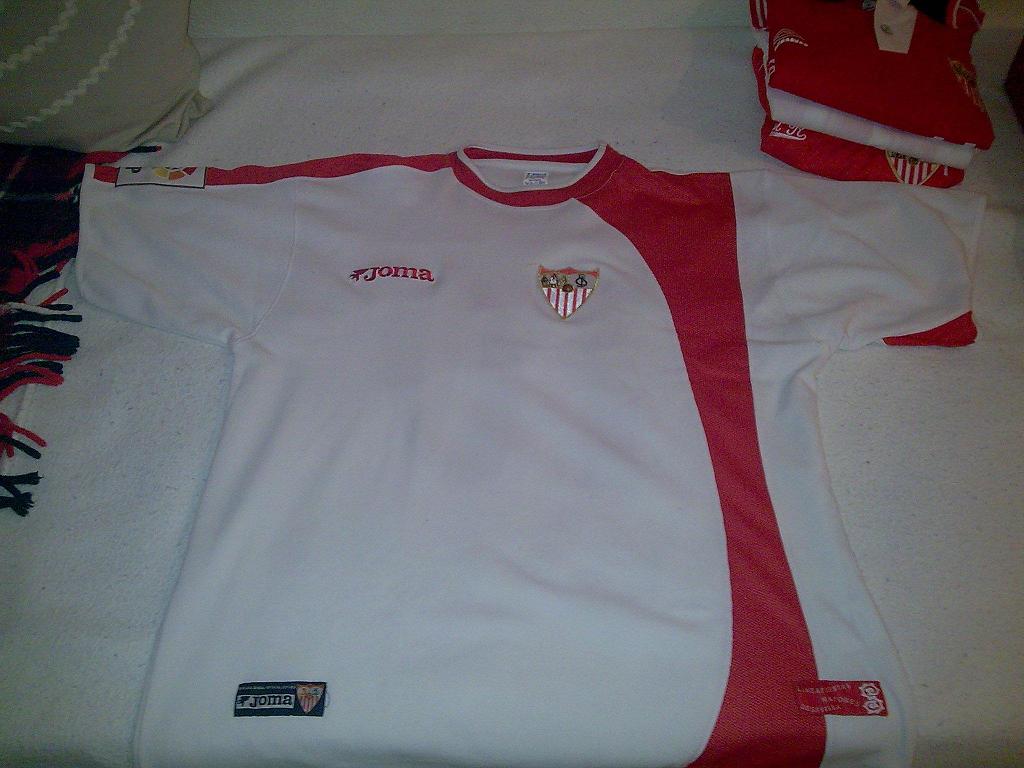 maillot de séville fc domicile 2004-2005 pas cher