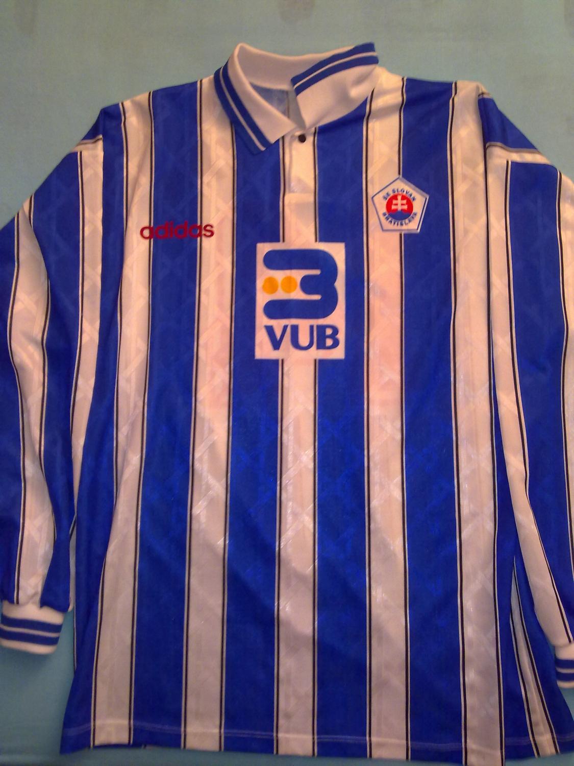 maillot de slovan bratislava domicile 1995-1996 rétro