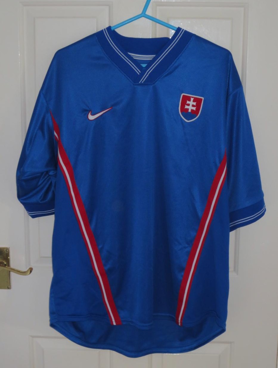 maillot de slovaquie domicile 1998-2000 rétro
