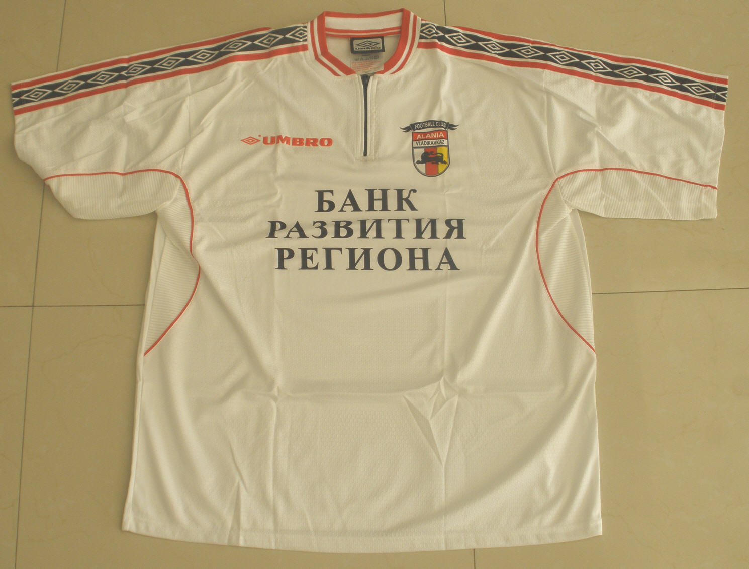 maillot de spartak vladikavkaz exterieur 1998-1999 rétro