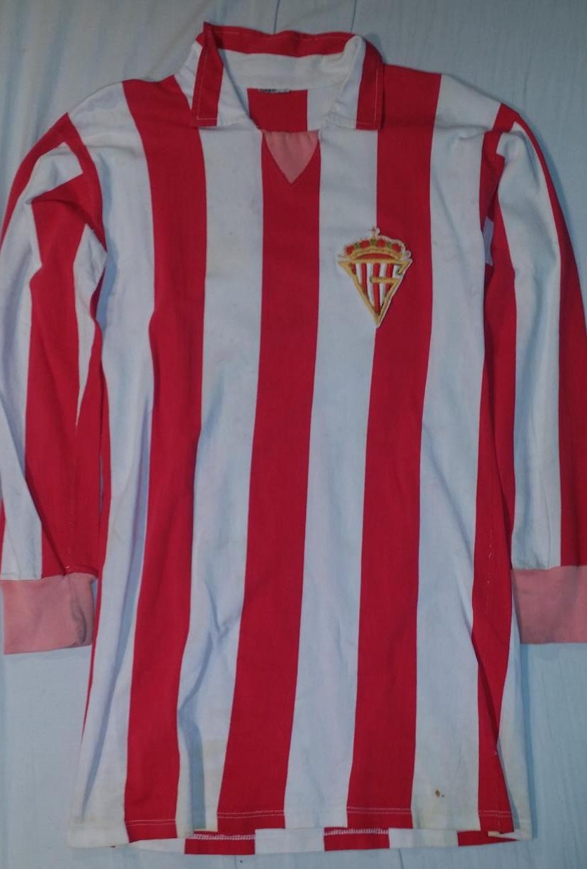 maillot de sporting de gijón domicile 1974-1975 rétro