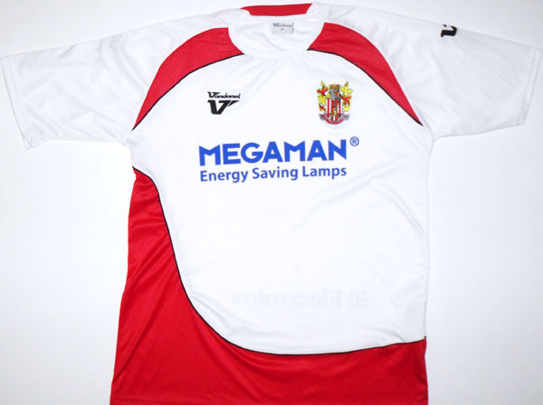 maillot de stevenage fc domicile 2009-2010 rétro