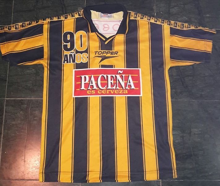 maillot de the strongest domicile 1998 rétro