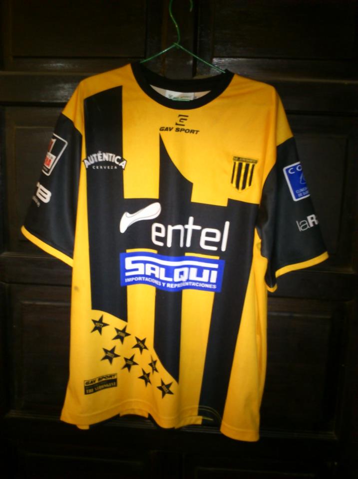 maillot de the strongest domicile 2012 rétro