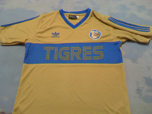 maillot de tigres uanl domicile 1980 rétro