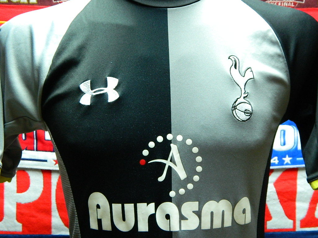 maillot de tottenham hotspur third 2012-2013 pas cher maillot de tottenham hotspur third 2012-2013 pas cher