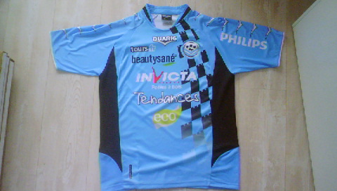 maillot de tours fc domicile 2010-2011 pas cher