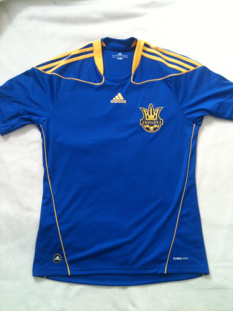 maillot de ukraine exterieur 2010-2012 pas cher