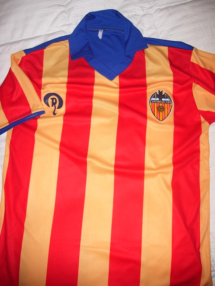 maillot de valence cf exterieur 1982-1983 rétro