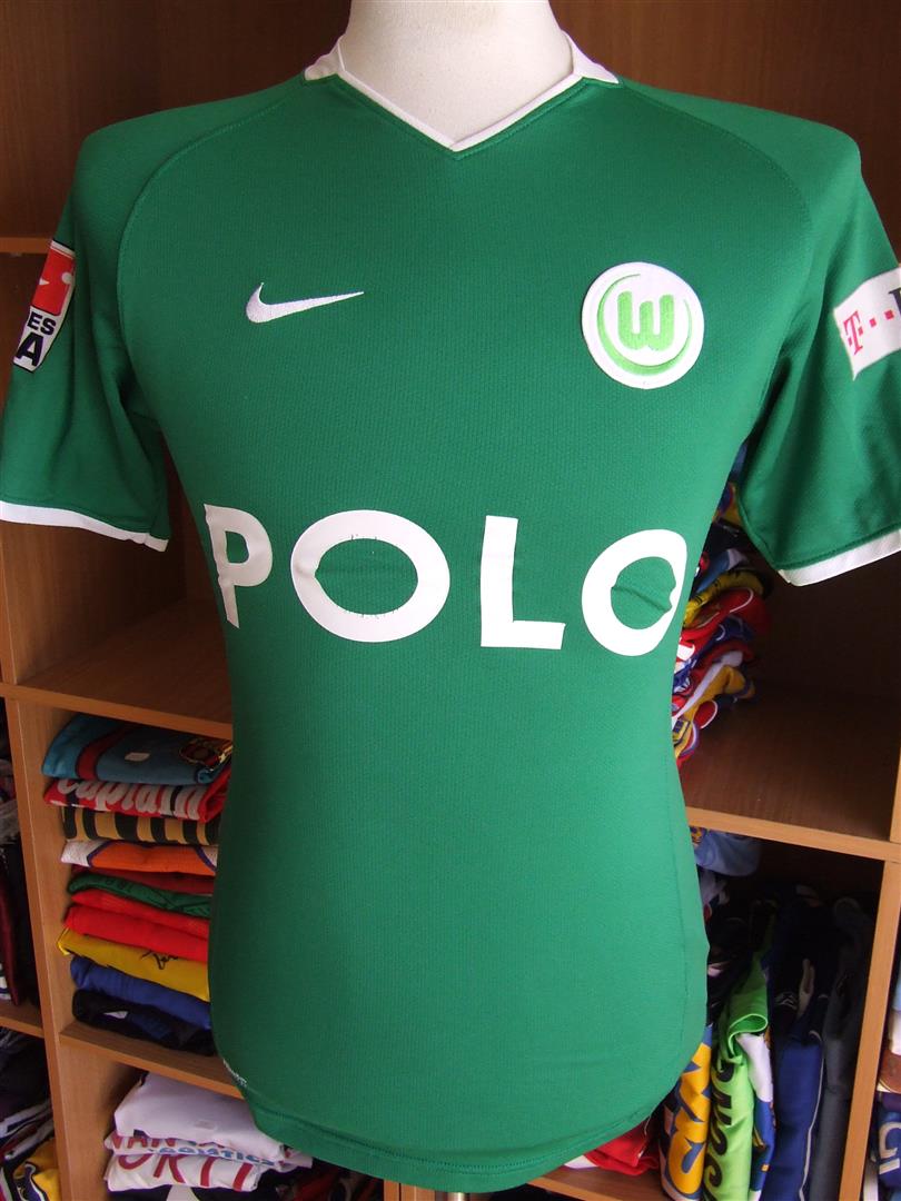 maillot de vfl wolfsbourg domicile 2008-2009 rétro