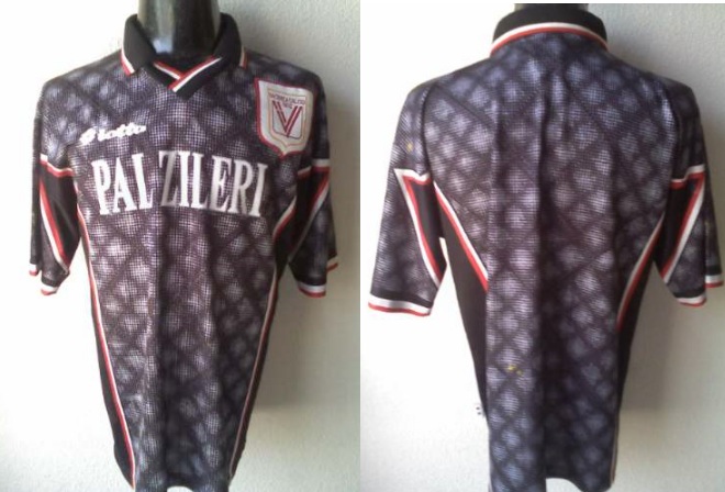 maillot de vicenza calcio domicile 1997-1998 rétro