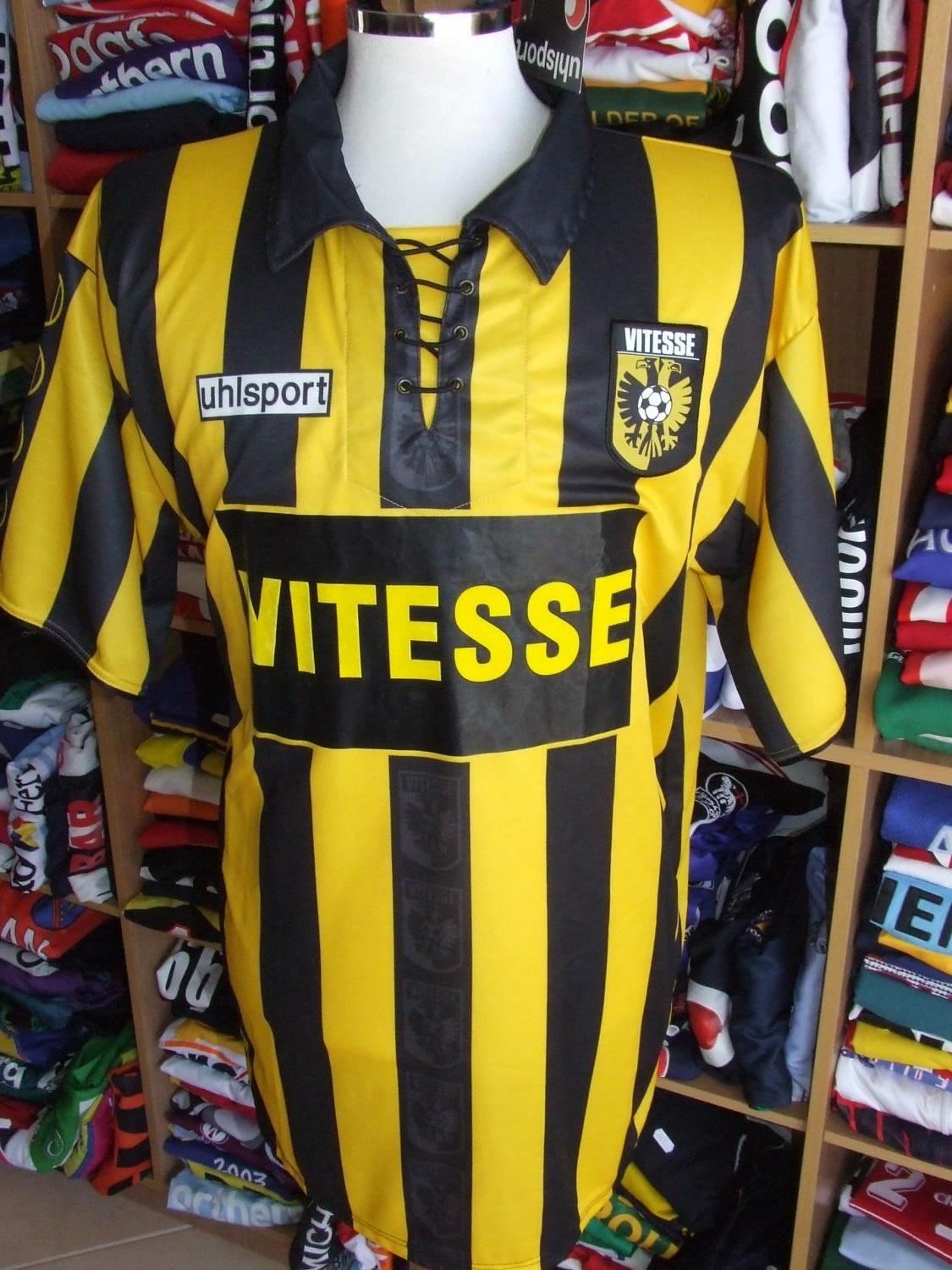 maillot de vitesse arnhem domicile 2001-2002 rétro