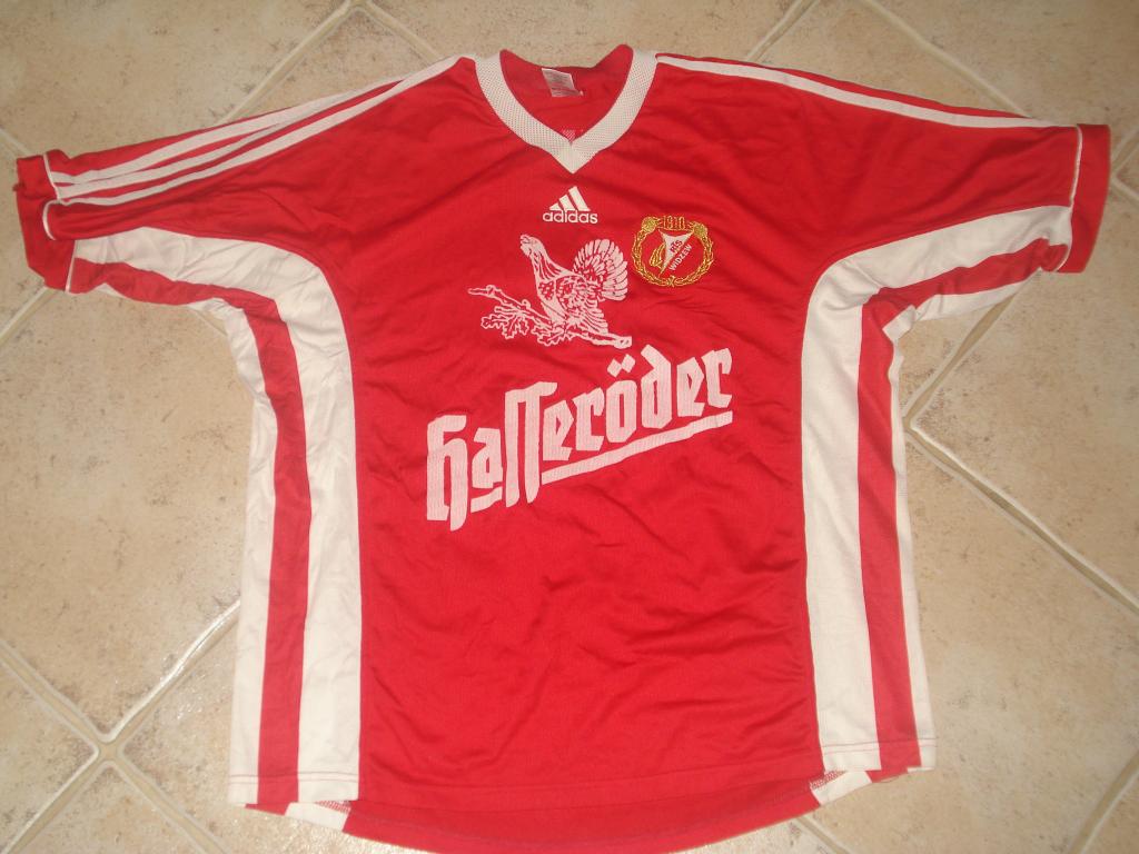 maillot de widzew Łódź domicile 2001-2002 rétro