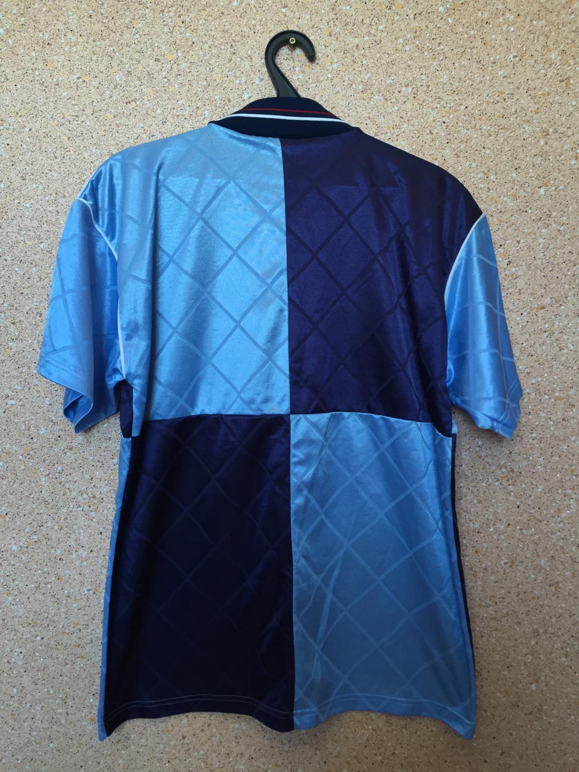 maillot de wycombe wanderers domicile 1990-1992 pas cher maillot de wycombe wanderers domicile 1990-1992 pas cher