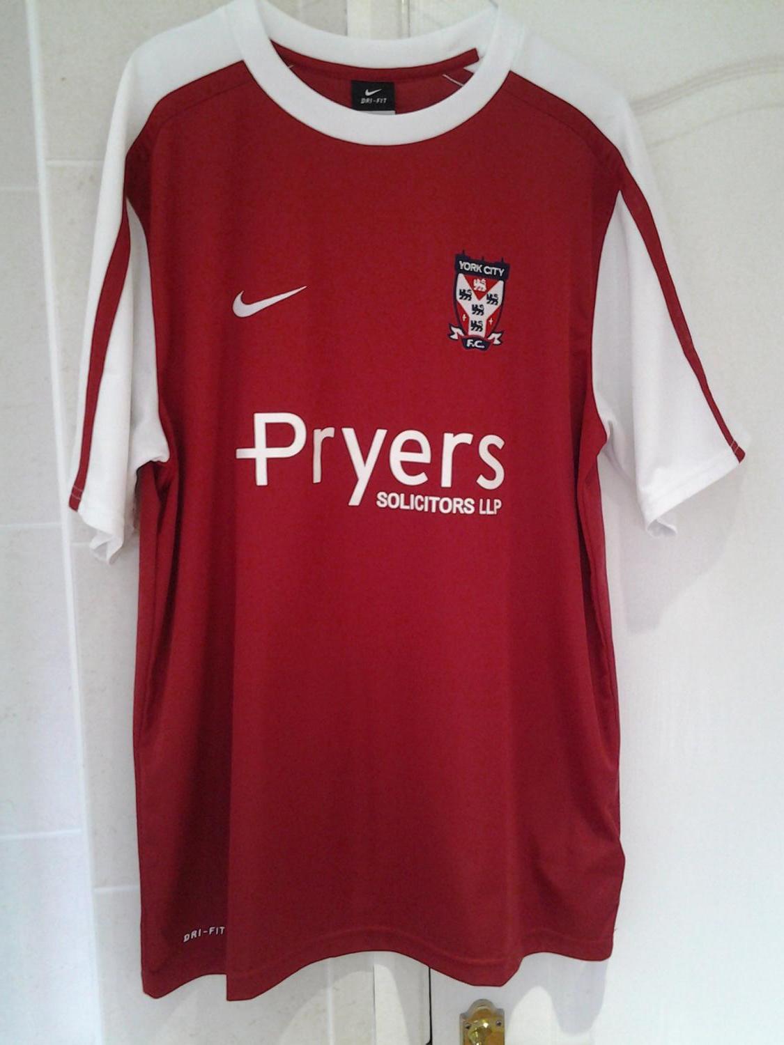 maillot de york city domicile 2010-2011 rétro