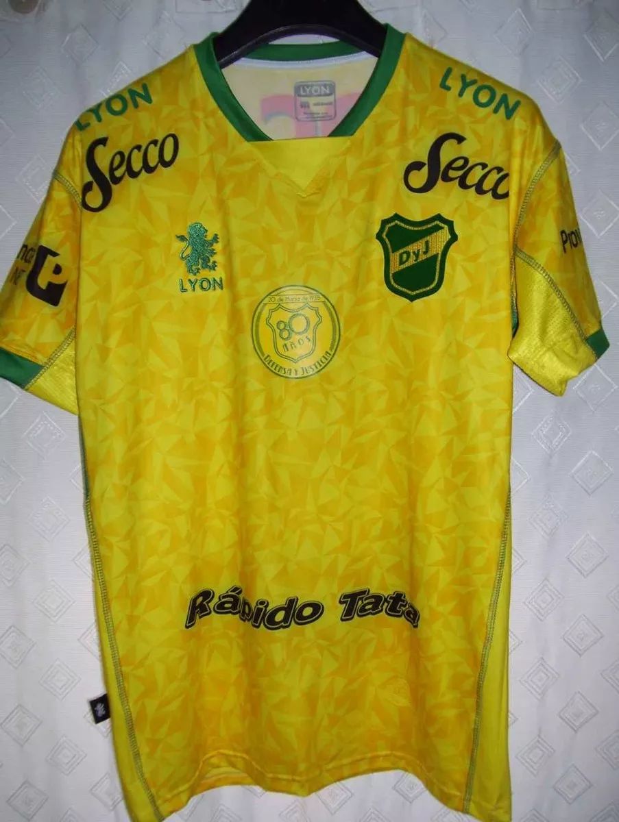 maillot defensa y justicia domicile 2015 pas cher