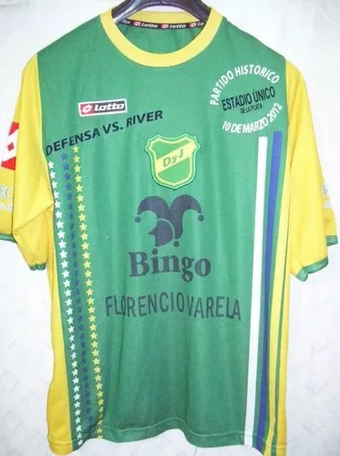 maillot defensa y justicia particulier 2012 rétro