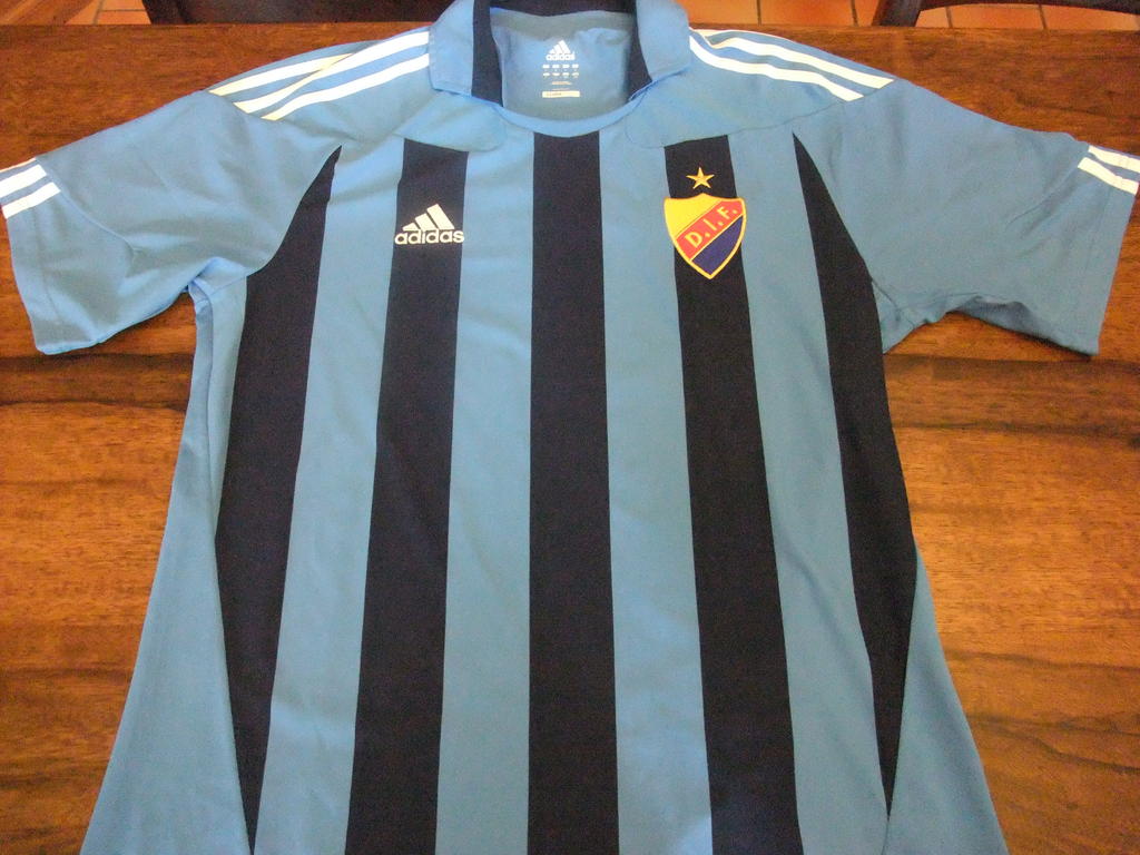 maillot djurgårdens if domicile 2010-2011 pas cher