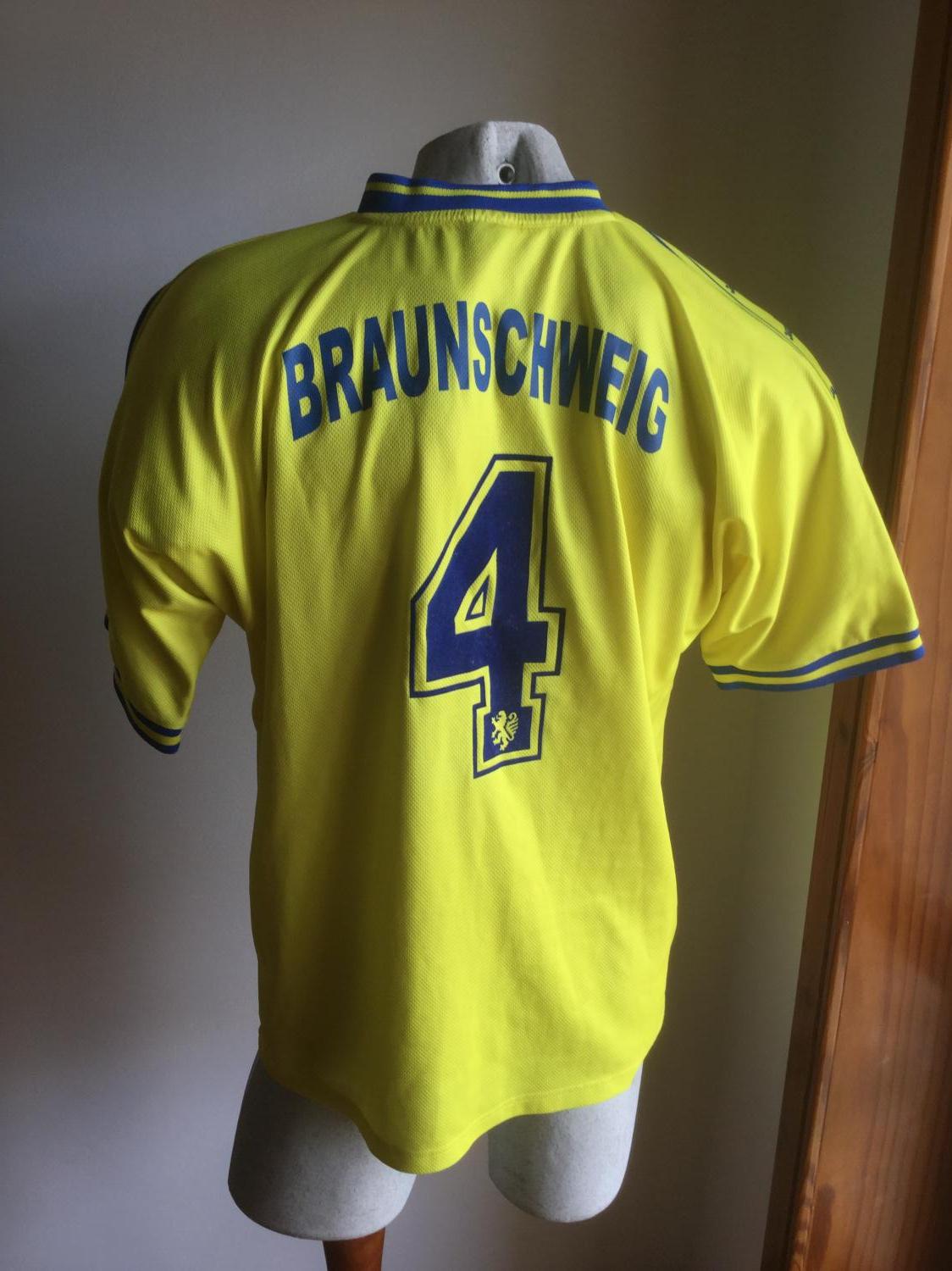 maillot eintracht brunswick particulier 2001-2002 pas cher maillot eintracht brunswick particulier 2001-2002 pas cher