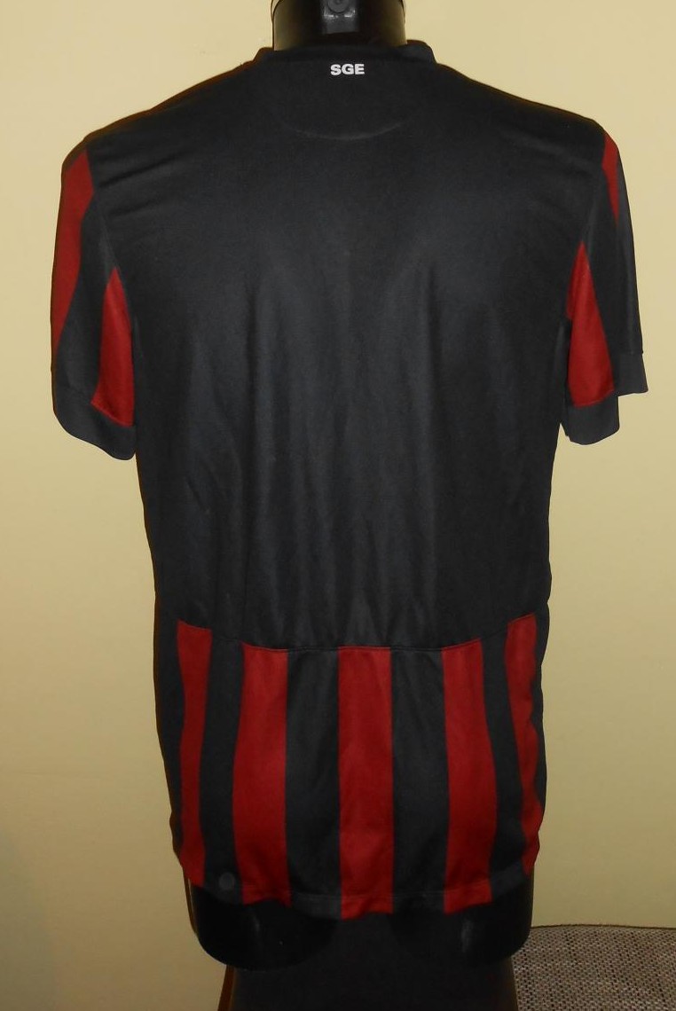 maillot eintracht francfort domicile 2016-2017 rétro maillot eintracht francfort domicile 2016-2017 rétro