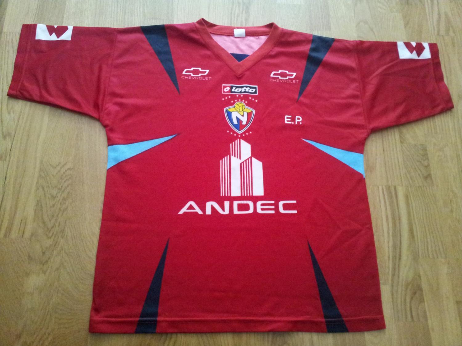 maillot el nacional domicile 2010-2012 pas cher