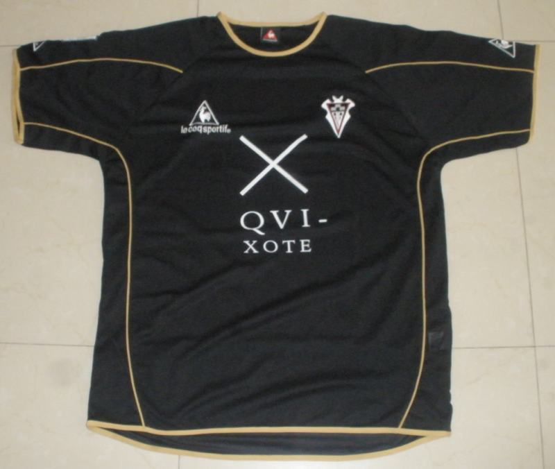 maillot équipe de albacete balompié exterieur 2004-2005 rétro