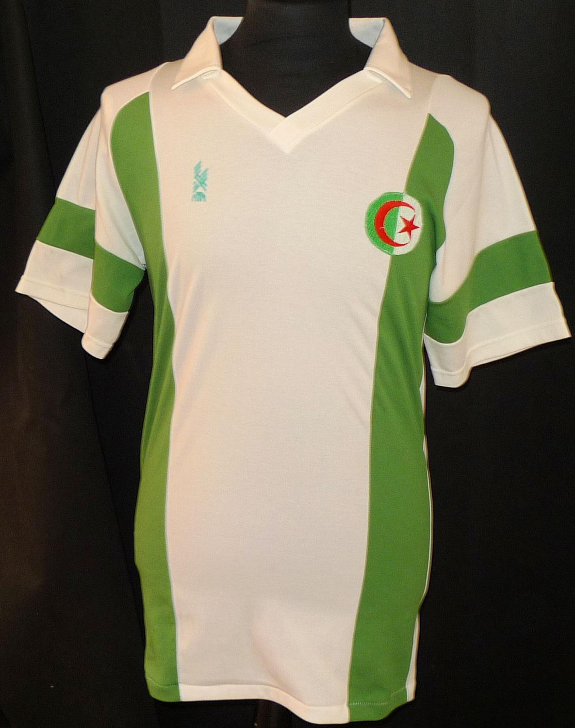 maillot équipe de algérie exterieur 1991-1992 pas cher