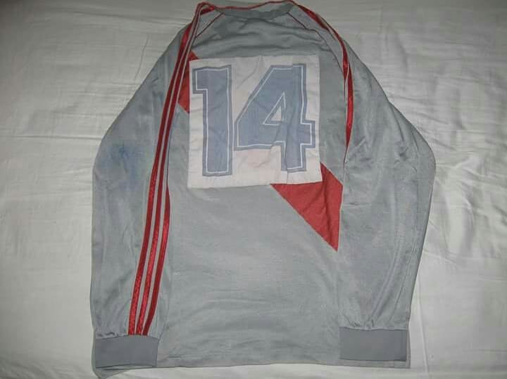 maillot équipe de arsenal de sarandí domicile 1993-1996 rétro maillot équipe de arsenal de sarandí domicile 1993-1996 rétro