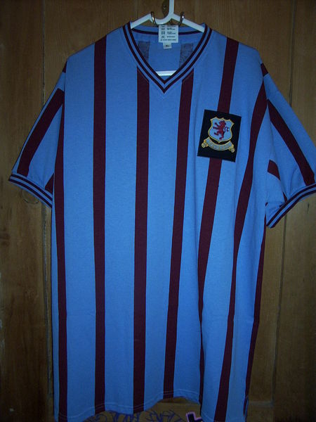 maillot équipe de aston villa réplique 1956-1957 pas cher