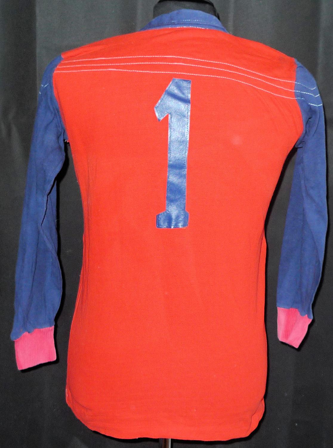 maillot équipe de atlético de madrid gardien 1976-1978 rétro maillot équipe de atlético de madrid gardien 1976-1978 rétro