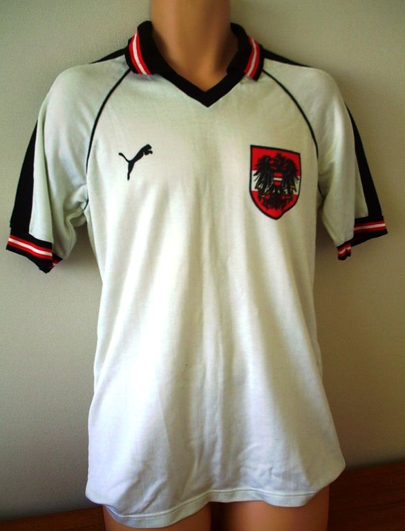 maillot équipe de autriche particulier 1981-1982 pas cher