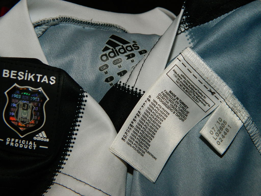maillot équipe de beşiktaş jk domicile 2010-2011 rétro maillot équipe de beşiktaş jk domicile 2010-2011 rétro