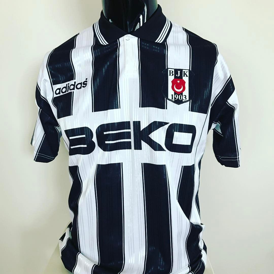 maillot équipe de beşiktaş jk exterieur 1996-1997 rétro