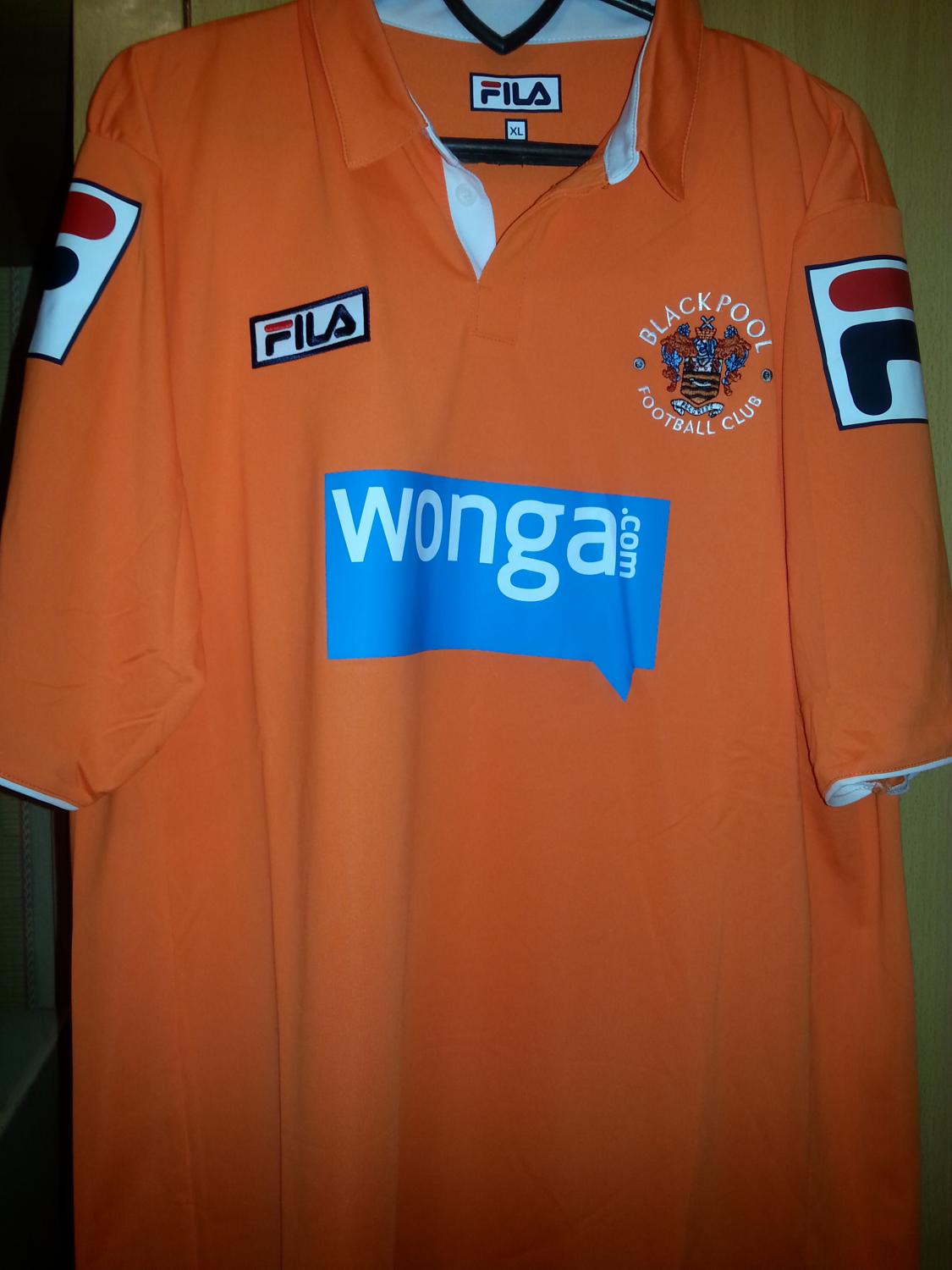 maillot équipe de blackpool fc domicile 2011-2013 pas cher
