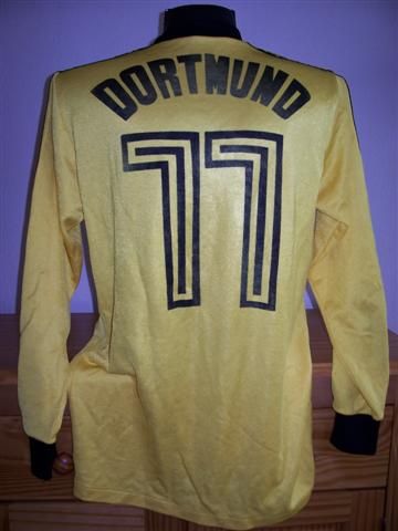 maillot équipe de borussia dortmund domicile 1976-1978 rétro maillot équipe de borussia dortmund domicile 1976-1978 rétro