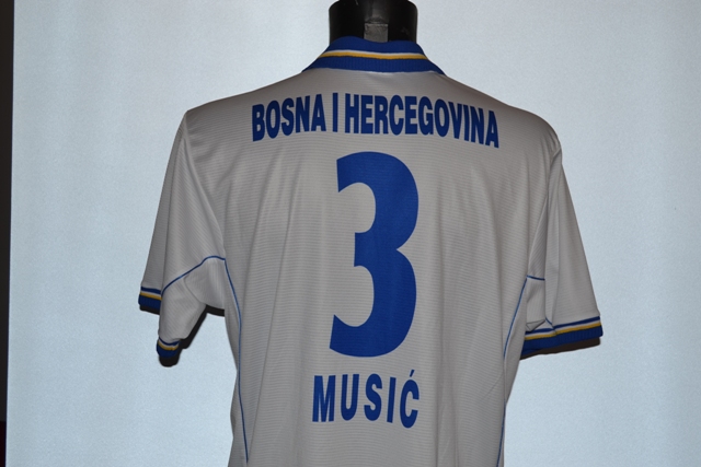 maillot équipe de bosnie-herzégovine exterieur 2001-2003 pas cher
