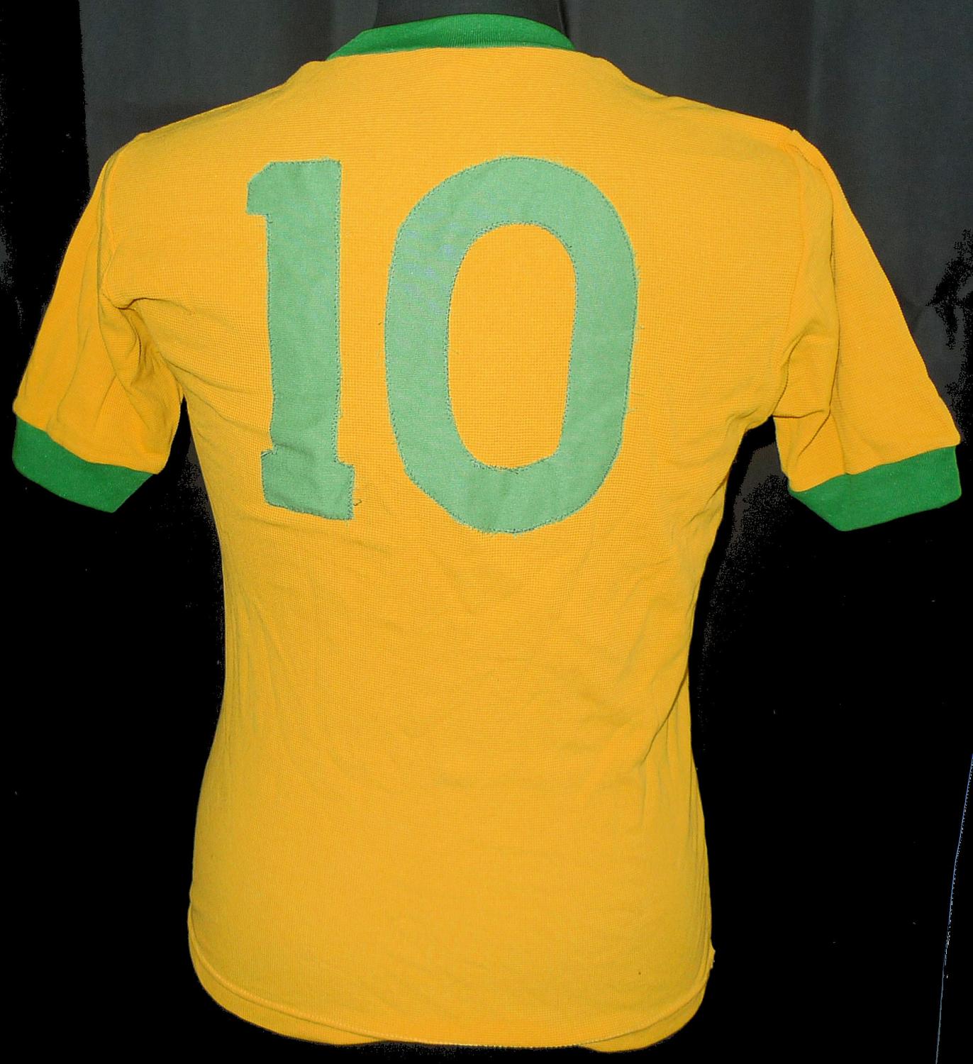 maillot équipe de brésil particulier 1976-1977 pas cher maillot équipe de brésil particulier 1976-1977 pas cher