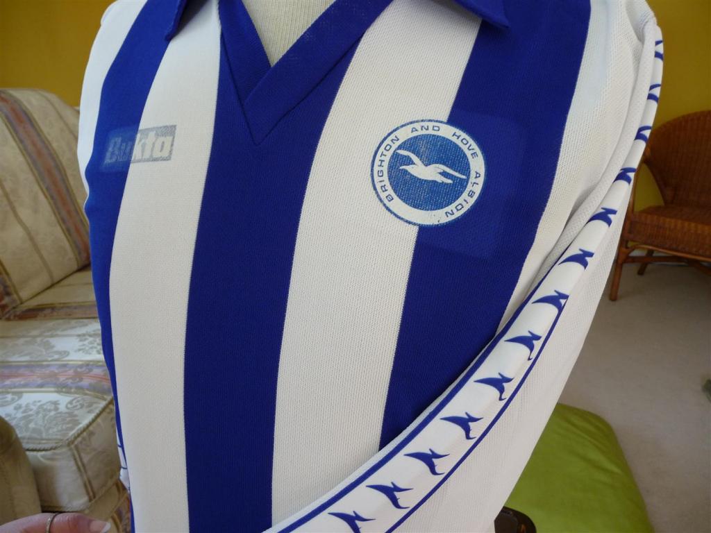 maillot équipe de brighton and hove albion domicile 1978-1980 pas cher maillot équipe de brighton and hove albion domicile 1978-1980 pas cher