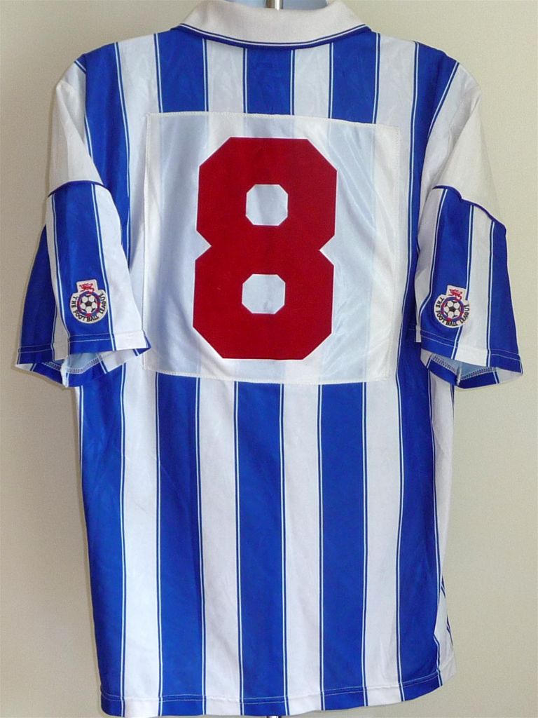 maillot équipe de brighton and hove albion domicile 1991-1993 pas cher maillot équipe de brighton and hove albion domicile 1991-1993 pas cher